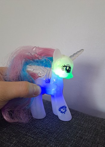 Renkli Işıklı Unicorn Figür