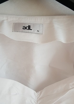 Adil Işık Crop BLuz