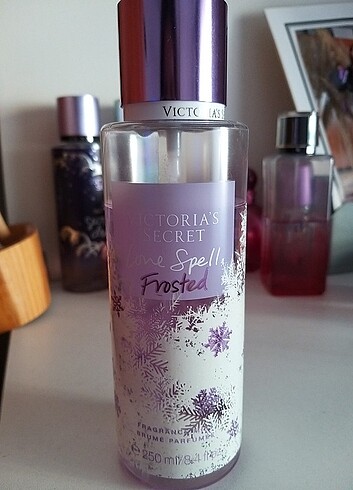Victoria's secret vücut spreyi 