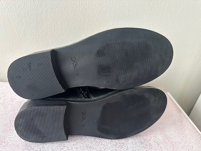 36 Beden Zara siyah bot
