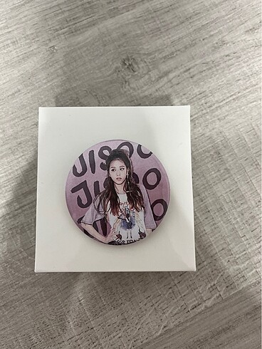 Blackpink Jisoo Rozet