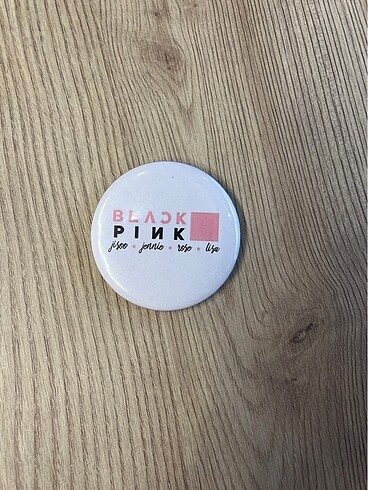 Blackpink Rozet