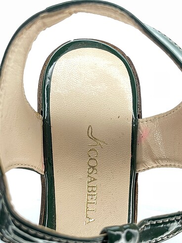 36 Beden çeşitli Renk PreLoved Platform %70 İndirimli.