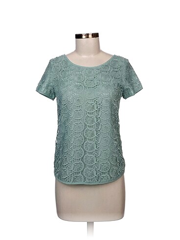Zara Bluz %70 İndirimli.