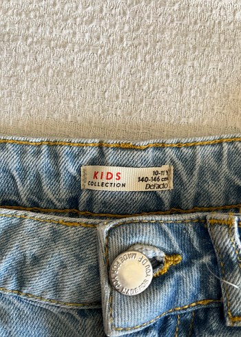 Yırtık Detaylı Kot Midi Etek - Görsel 3