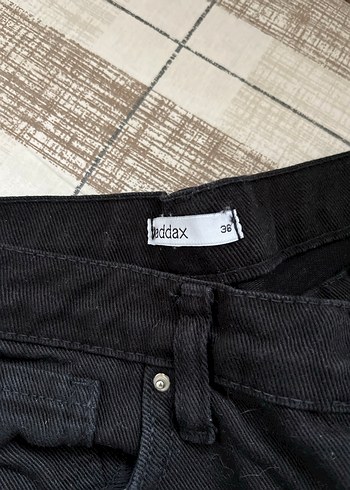 Siyah Fermuarlı Kadın Regular Fit Denim Pantolon - Görsel 2