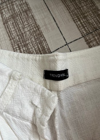 Beyaz Keten Kadın Pantolon Midi Boy - Görsel 2
