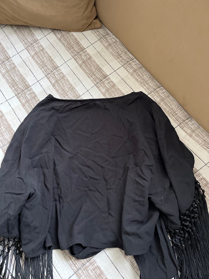 Nakışlı Siyah Bohem Bluz - Görsel 3