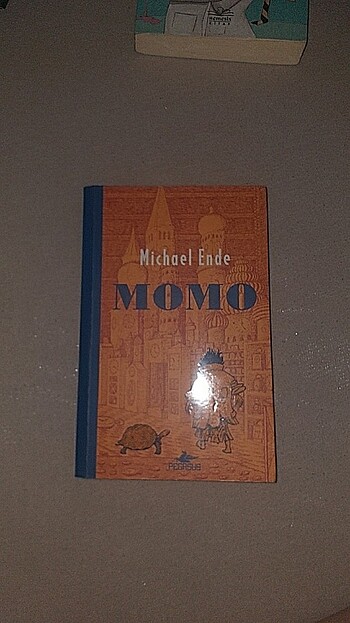 Momo kitap