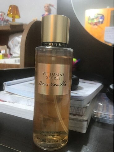 Bare Vanilla Victoria?s Secret