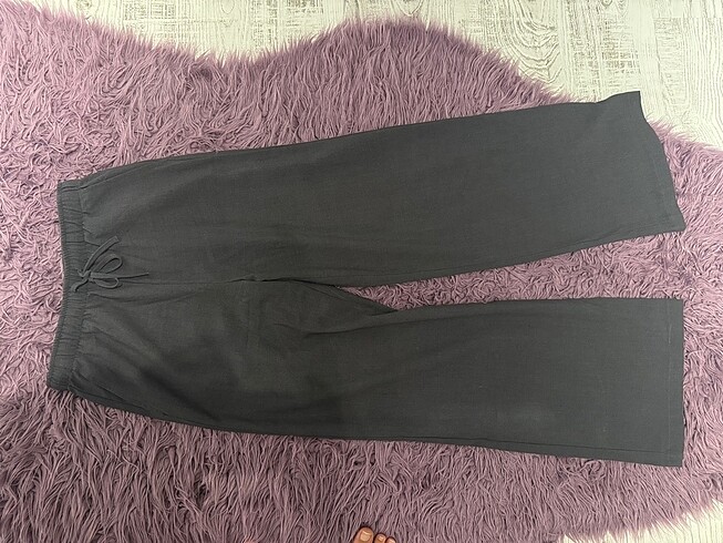 Stradivarius dökümlü pantolon