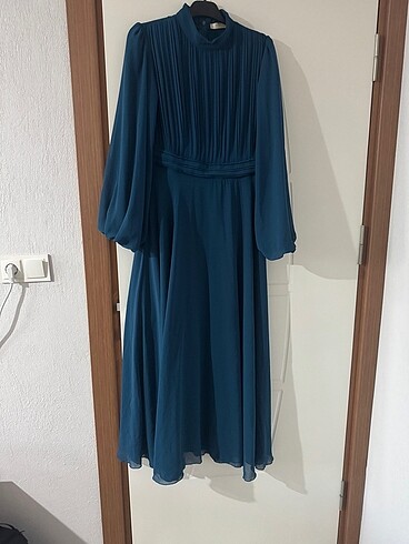 Puane 42 beden sayılı giyildi