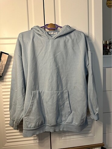 stradivarius sweatshirt