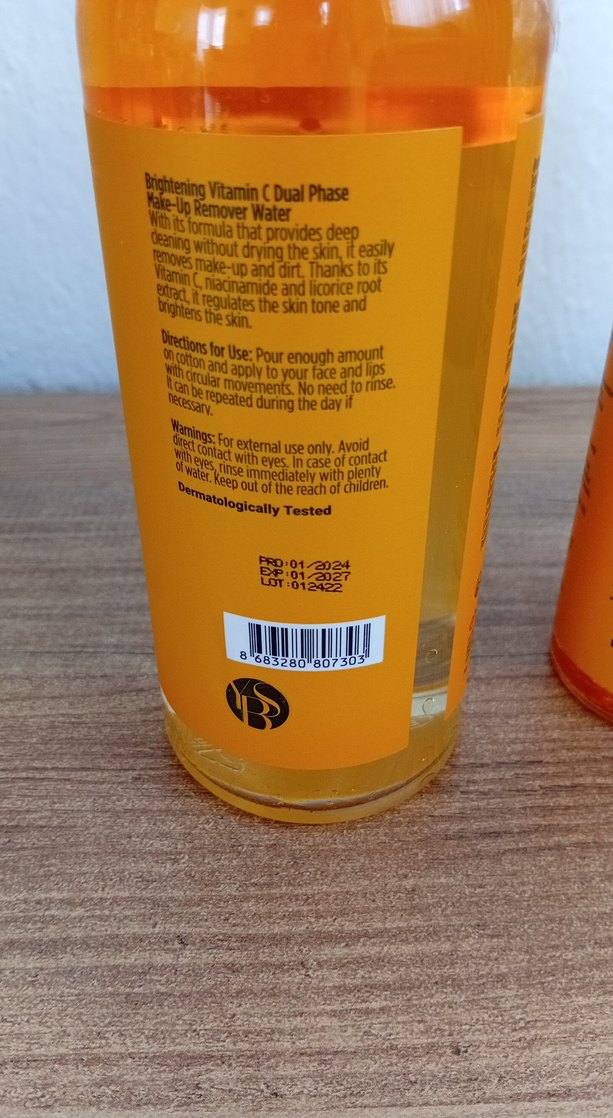 Your Beauty Solution Vitamin C Yüz Temizleyiciler . - Görsel 2