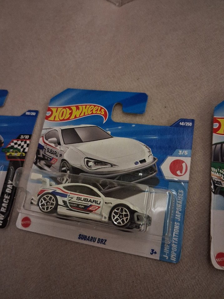 Hot Wheels subaru brz , porsche 904 , bmw m3 - Görsel 3