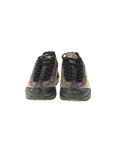 37,5 Beden Nike Spor Ayakkabı %70 İndirimli.