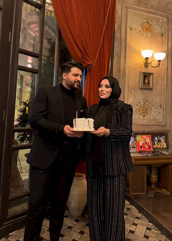 Taşlı ceket takım