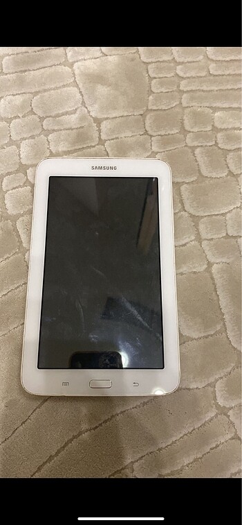 SAMSUNG TABLET