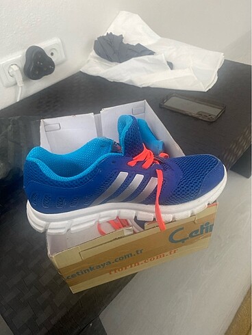 37 Beden Orijinal Adidas ayakkabı