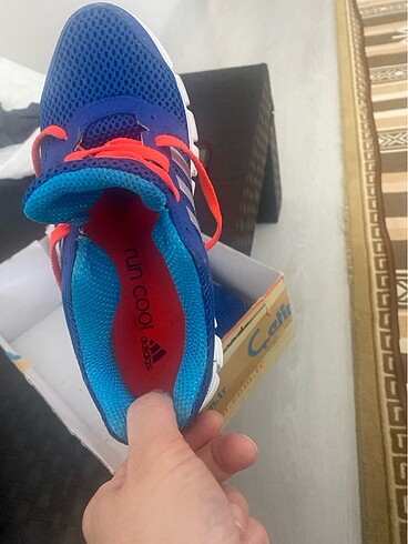 37 Beden çeşitli Renk Orijinal Adidas ayakkabı