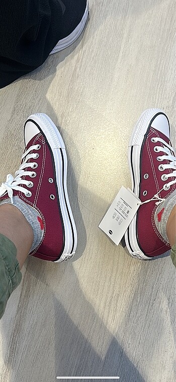 Converse bordo