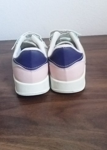 Kız Çocuk Çok Renkli Cırt Cırtlı Spor Ayakkabı - Görsel 3