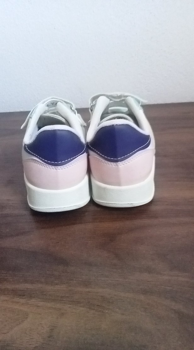 Kız Çocuk Çok Renkli Cırt Cırtlı Spor Ayakkabı - Görsel 3