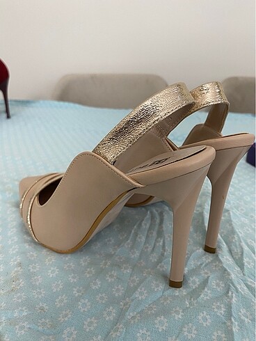 Butigo Pudra Şık Stiletto