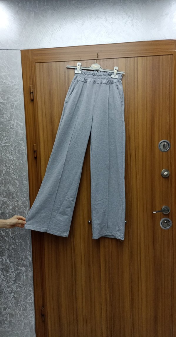 Gri Kadın Piliseli Rahat Kesim Eşofman - Görsel 2