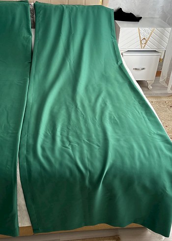 Parlak Yeşil Düz fon perde - Görsel 2