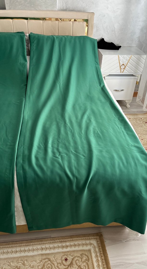 Parlak Yeşil Düz fon perde - Görsel 2