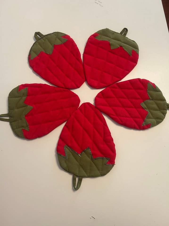 Nakışlı Kırmızı Çilek Desenli Fırın Eldiveni - Görsel 4