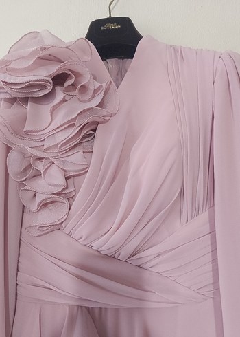 Pudra Renkli Uzun Drapeli Tesettür Abiye - Görsel 7