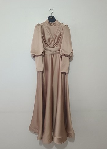 Uzun Kol Drapeli Saten Elbise - Görsel 5