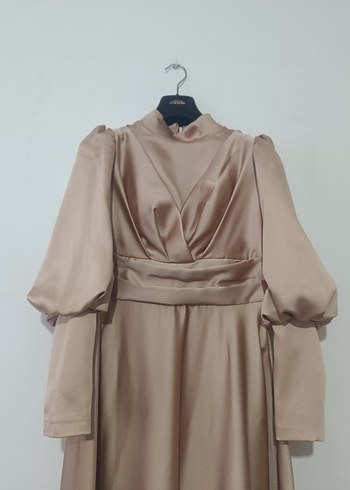 Uzun Kol Drapeli Saten Elbise - Görsel 6