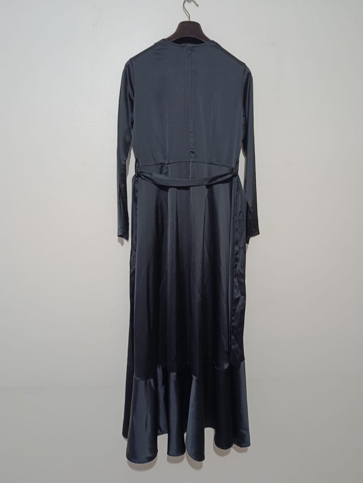 Uzun Siyah Tesettür Kadın Elbise - Görsel 5