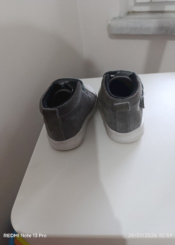 Gri Erkek Bebek İlk Adım Ayakkabısı Velcro - Görsel 3