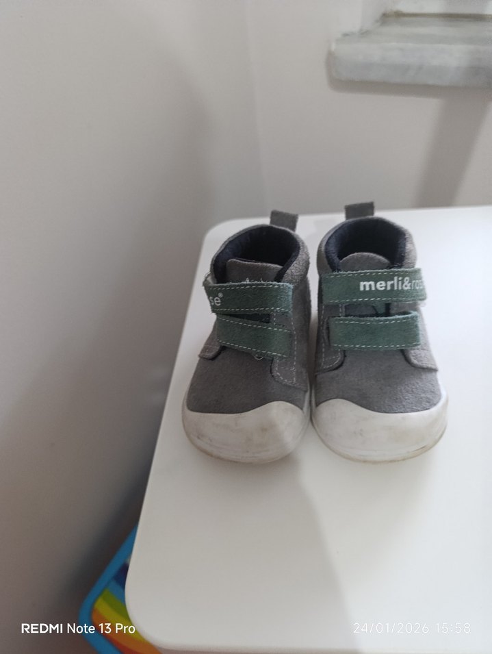 Gri Erkek Bebek İlk Adım Ayakkabısı Velcro - Görsel 2