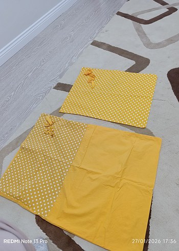 Sarı Puantiyeli Nevresim ve Çarşaf Takımı - Görsel 2
