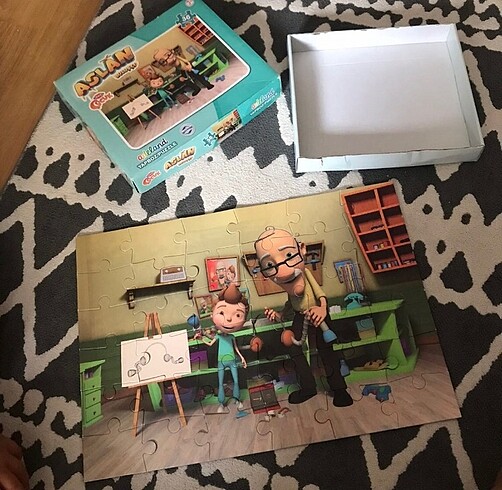 Diğer Aslan Buluşçu Puzzle