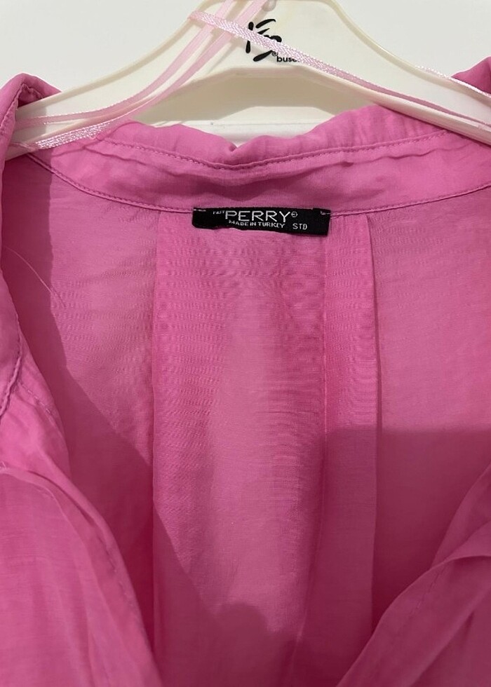 Pembe dugmeli standart beden gömlek  - Görsel 2