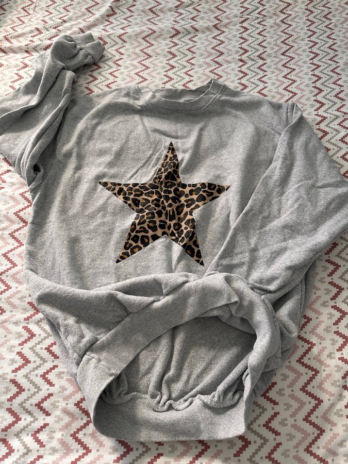 Gri Leopar Desenli Kadın Sweatshirt - Görsel 2