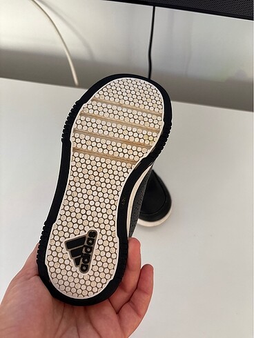 29 Beden siyah Renk Adidas çocuk ayakkabı