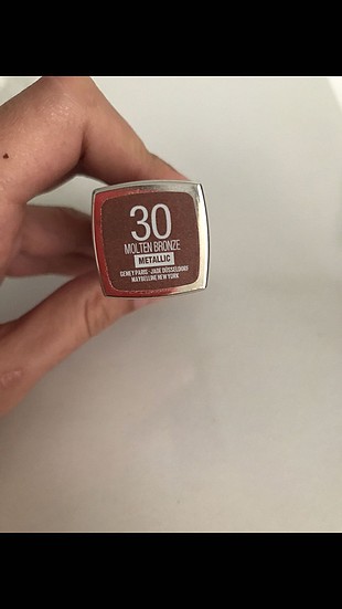 Maybelline Maybelline metalik bronz ruj