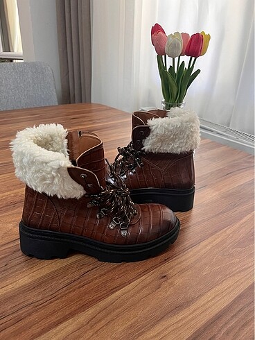 Nine West Nine west