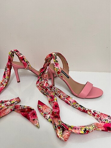 37 Beden pembe Renk Nine west