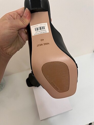 40 Beden siyah Renk Nine west topuklu terlik