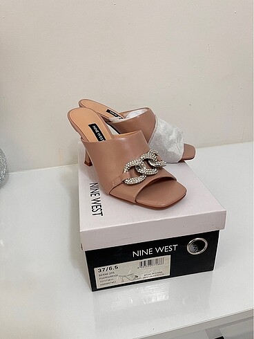 Nine west topuklu terlik