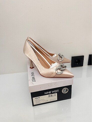 Nine west stiletto
