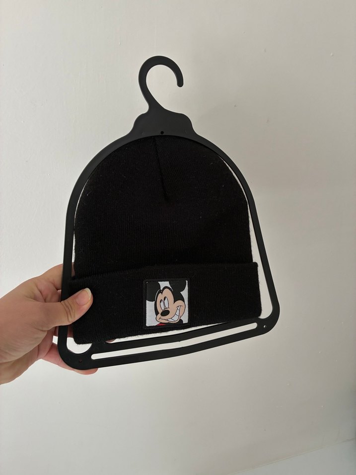 Siyah Örgü Ponponlu Kadın Bere - Görsel 3